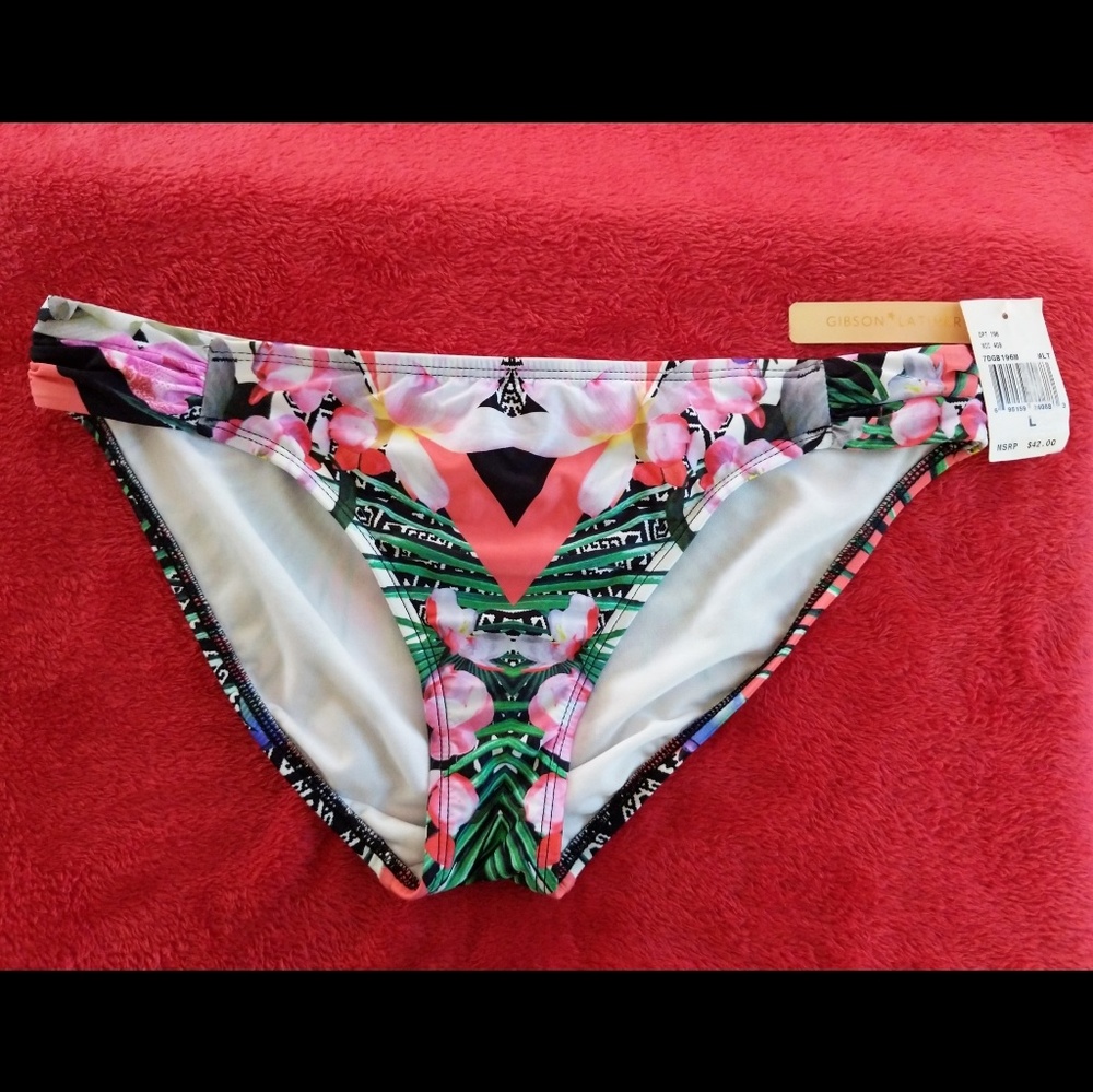 NWT Sexy swim bottom